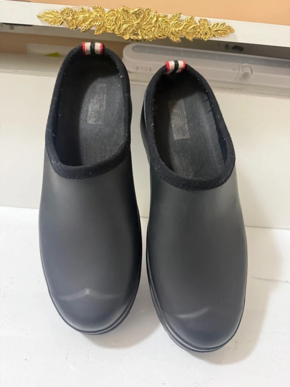 Hunter Men's Black Slip-On Clog